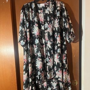 Beautiful, open front dressy or casual Kimono